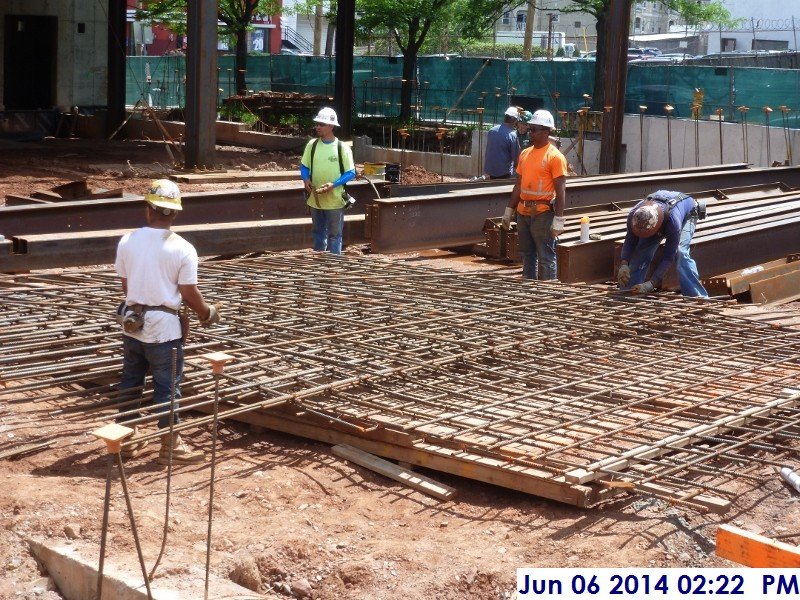 Building rebar mats for Elev. 4-Stair -2 (3rd Floor) Facing South-West (800x600)